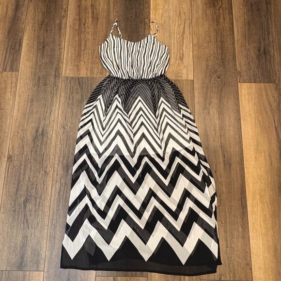 Candies‎ Black & White Chevron Striped Maxi Dress S Retro Y2K Adj Straps Lined - Picture 2 of 10